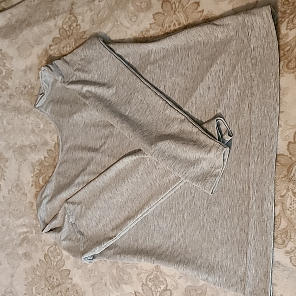 Banana Republic open back long sleeve top